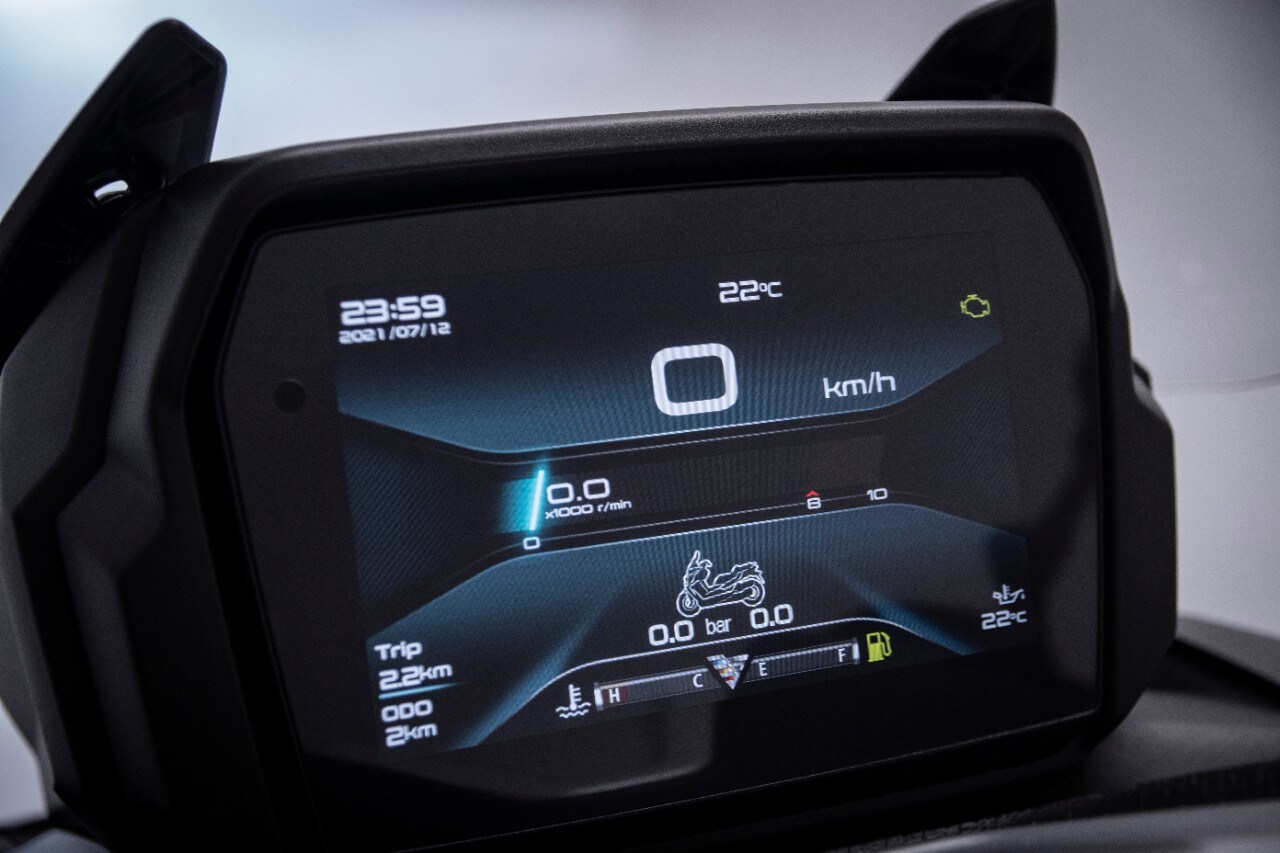 DueruoteTG #152 - Voge Sfida SR4, il premium cinese che fa paura anche ai giapponesi